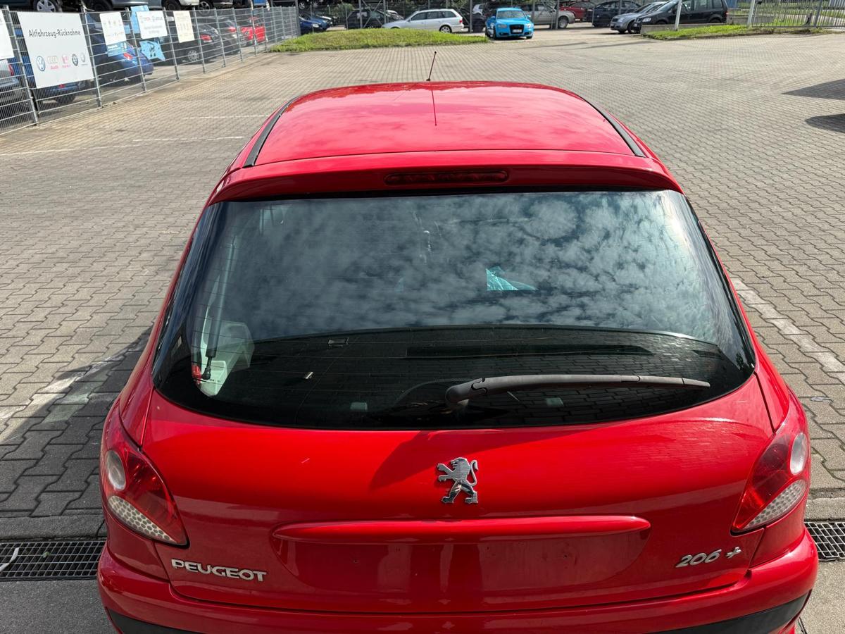 Peugeot 206+ original Heckklappe mit Scheibe KKN Rot Aden Rohbau BJ11